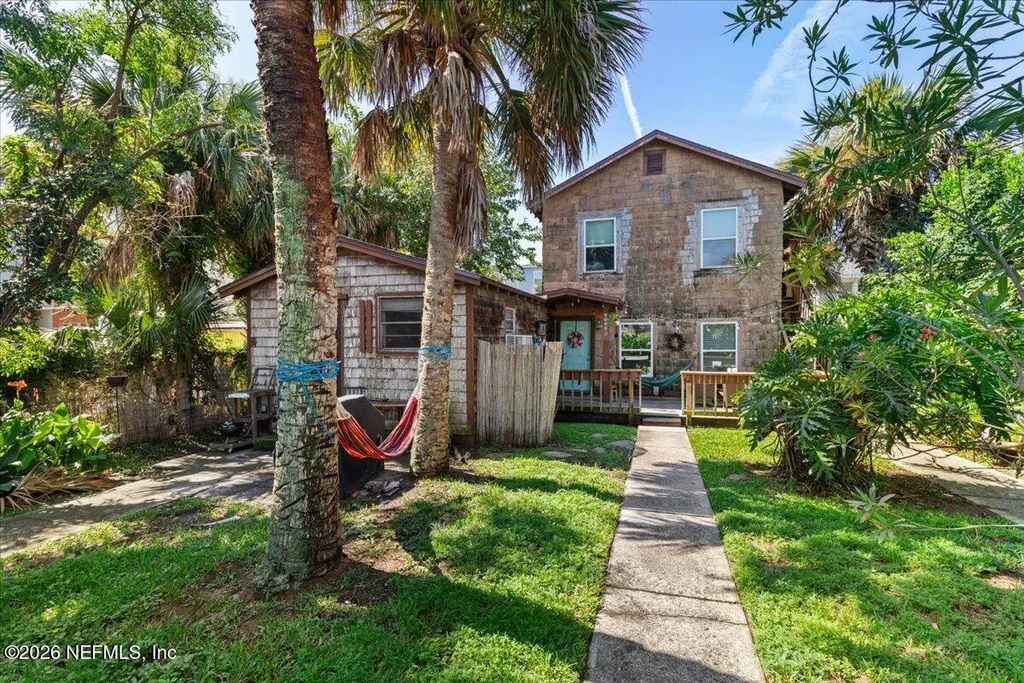 214 13th Avenue N, Jacksonville Beach