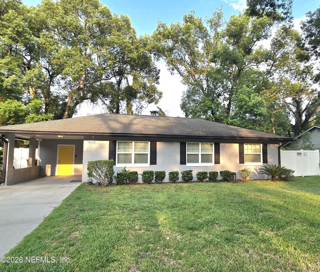 615 Luna Court, Jacksonville