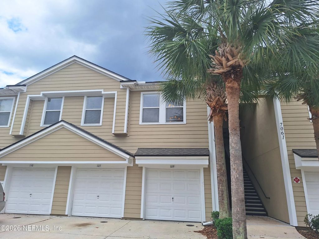 7061 Snowy Canyon Drive 110, Jacksonville
