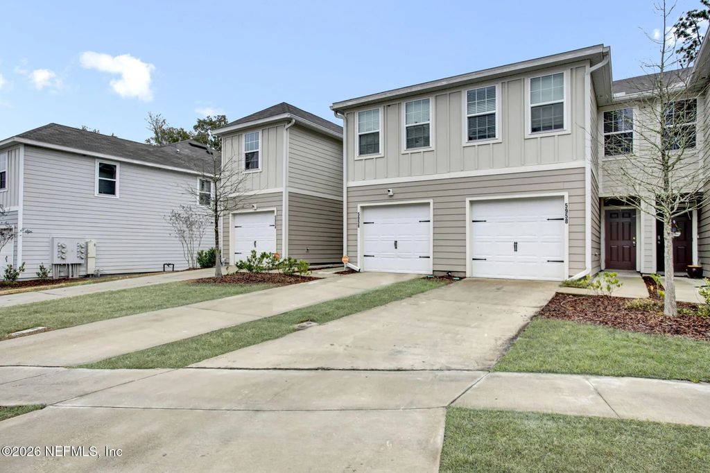 5958 Creekside Crossing Drive, Jacksonville
