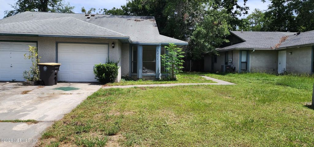 5011 S Fulham Road, Jacksonville