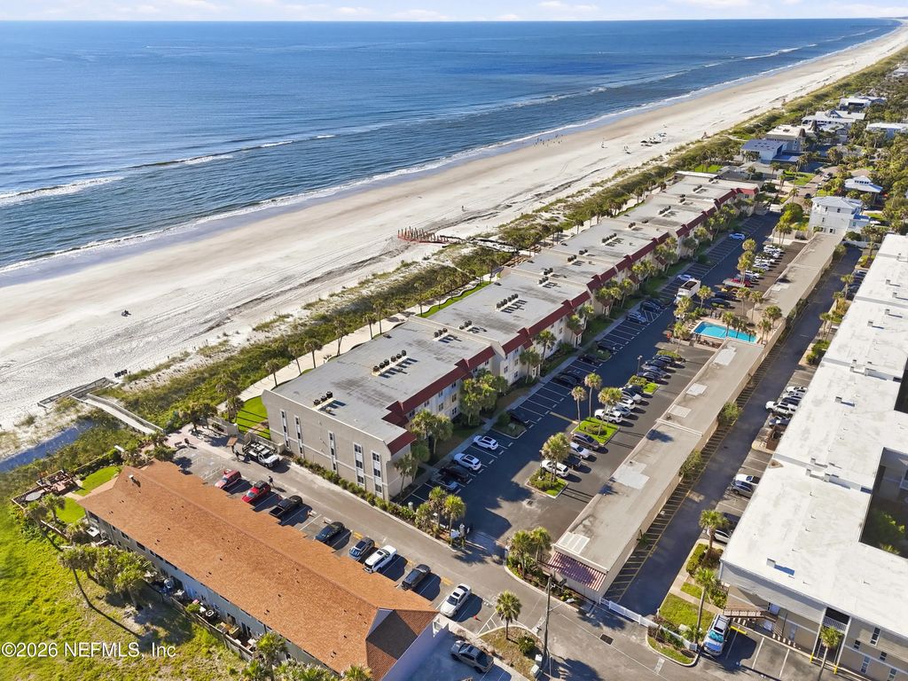 10 10th Street G42, Atlantic Beach