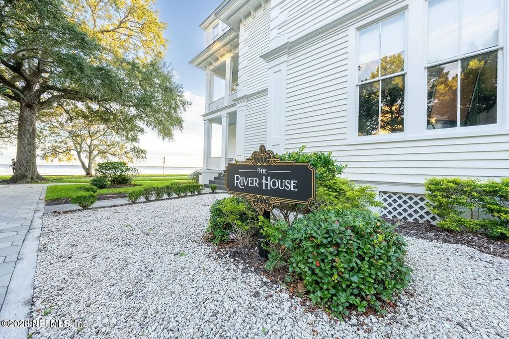 2105 River Boulevard 3, Jacksonville