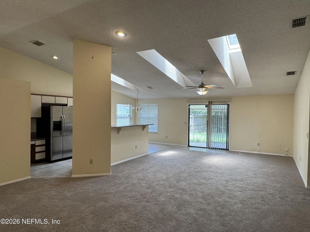 8055 Creedmoor Drive, Jacksonville