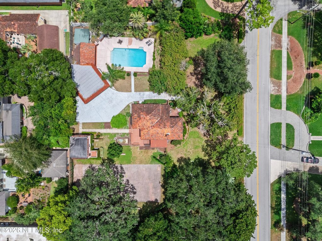 4004 San Jose Boulevard, Jacksonville