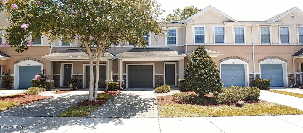5976 Pavilion Drive, Jacksonville
