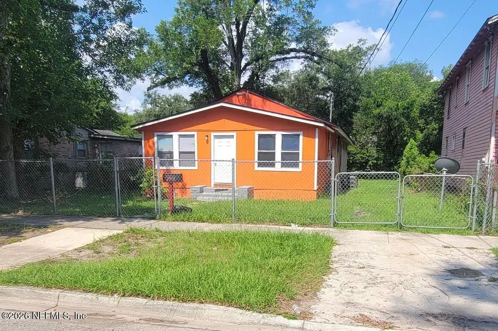 2810 Venus Street, Jacksonville