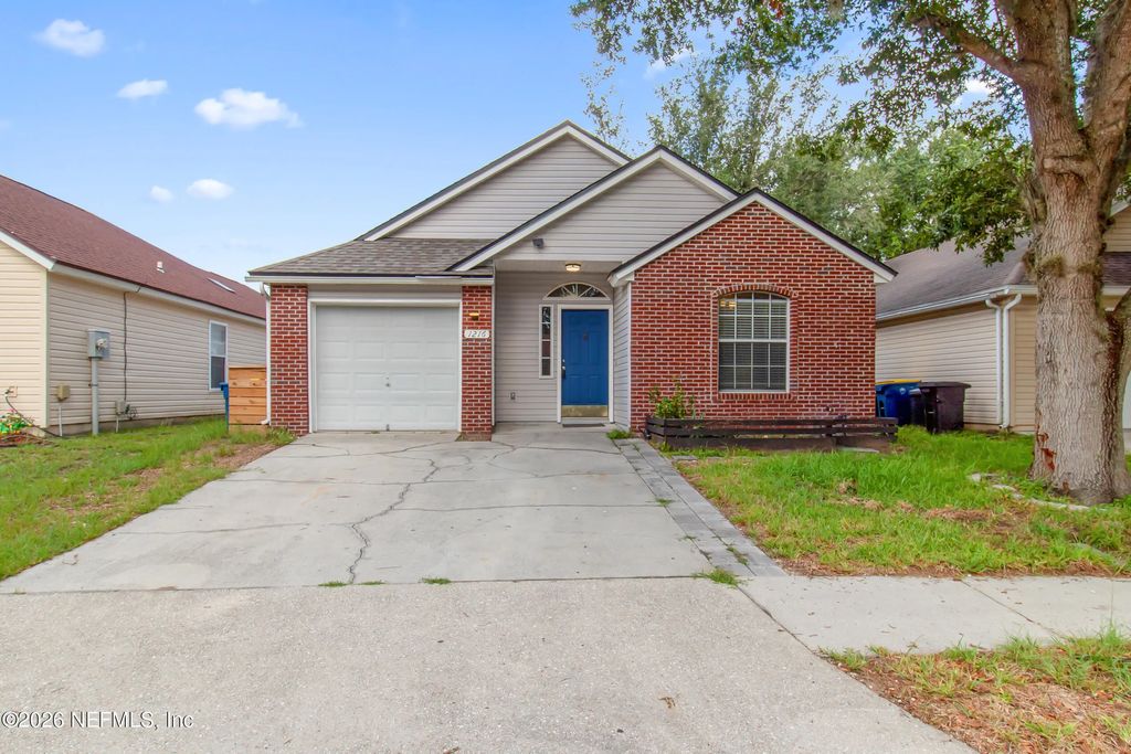 1216 Brookwood Bluff Road E, Jacksonville