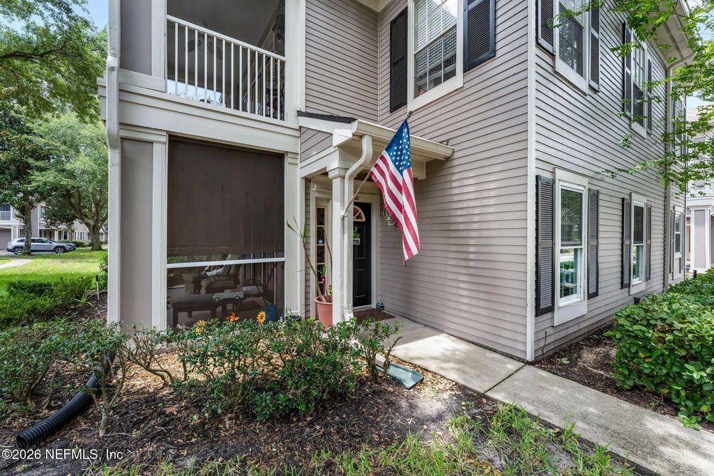 10901 Burnt Mill Road 2402, Jacksonville