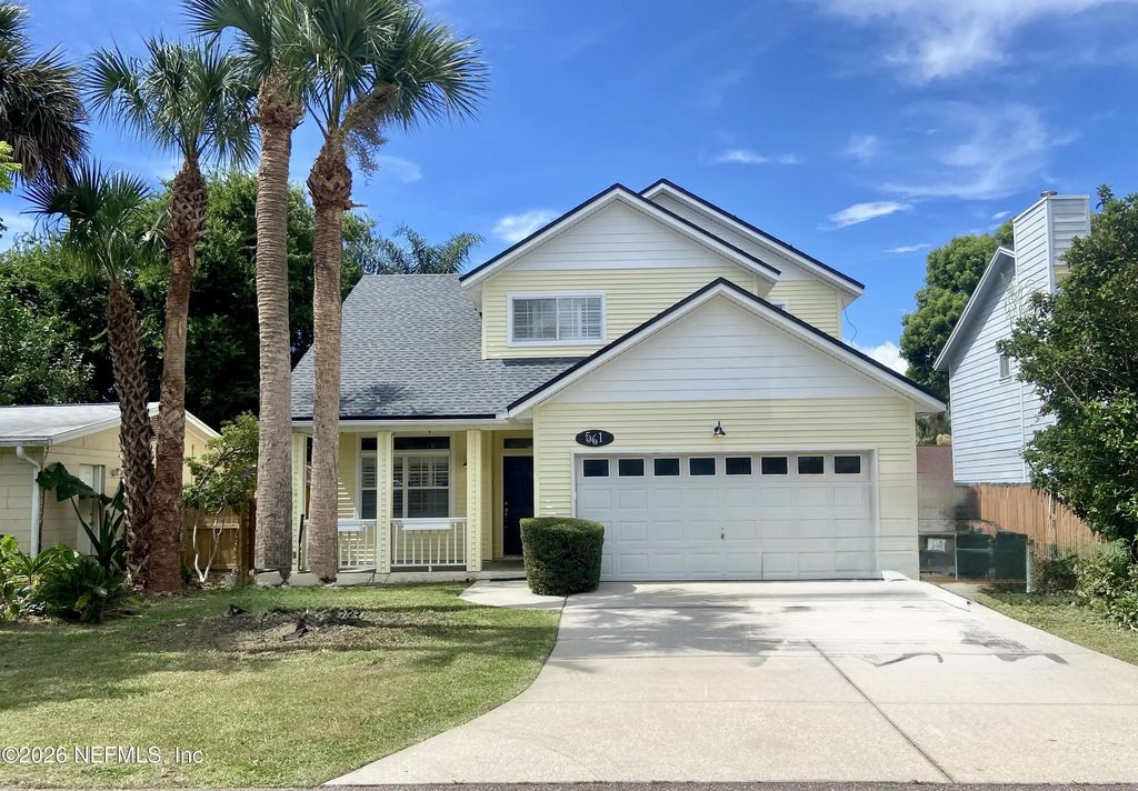 561 Upper 8th Avenue S, Jacksonville Beach