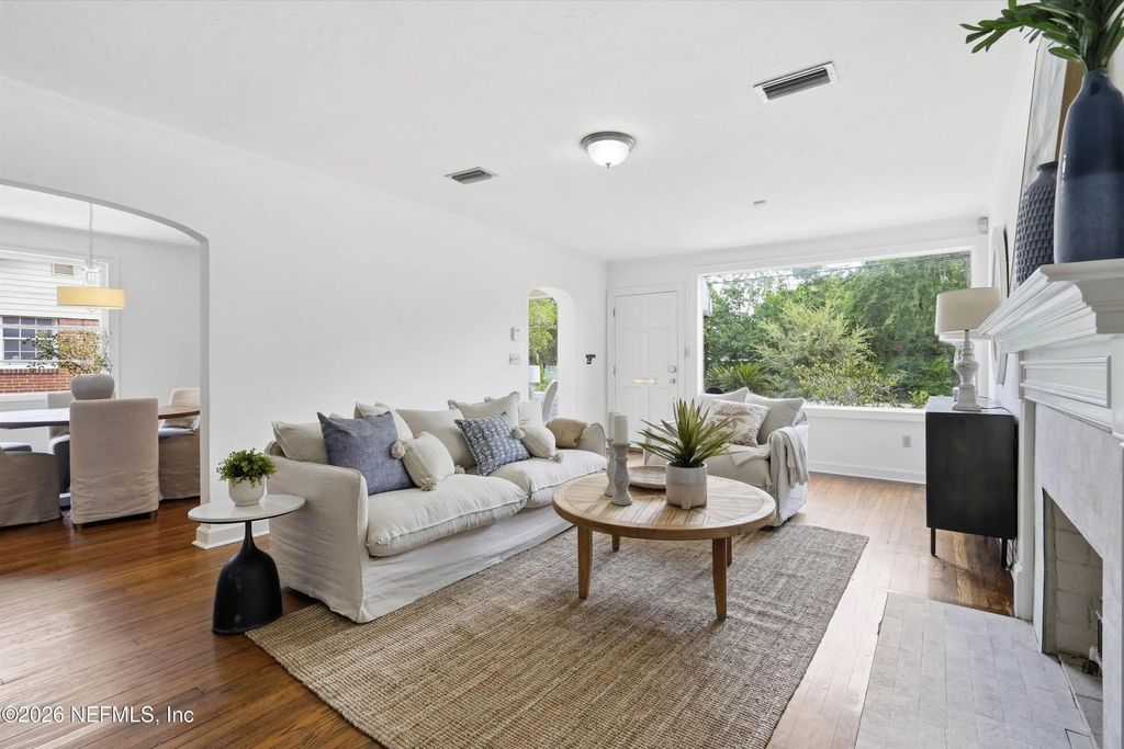 4405 San Jose Boulevard, Jacksonville