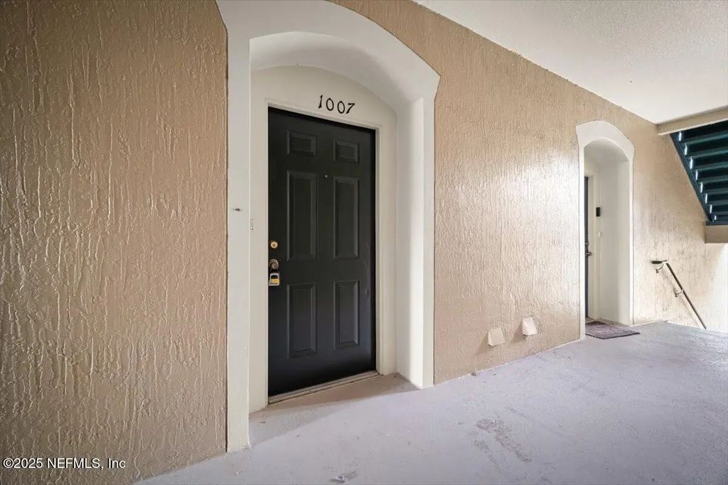 7990 Baymeadows Road E 1007, Jacksonville