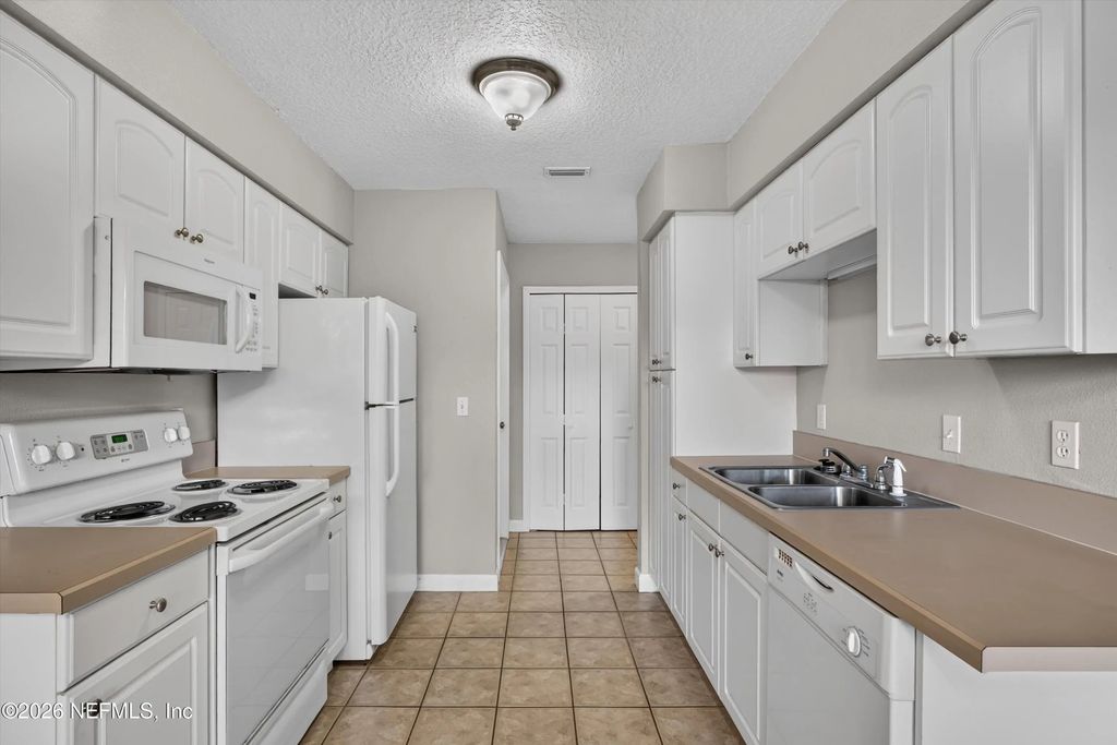 1800 Park Avenue 358, Orange Park
