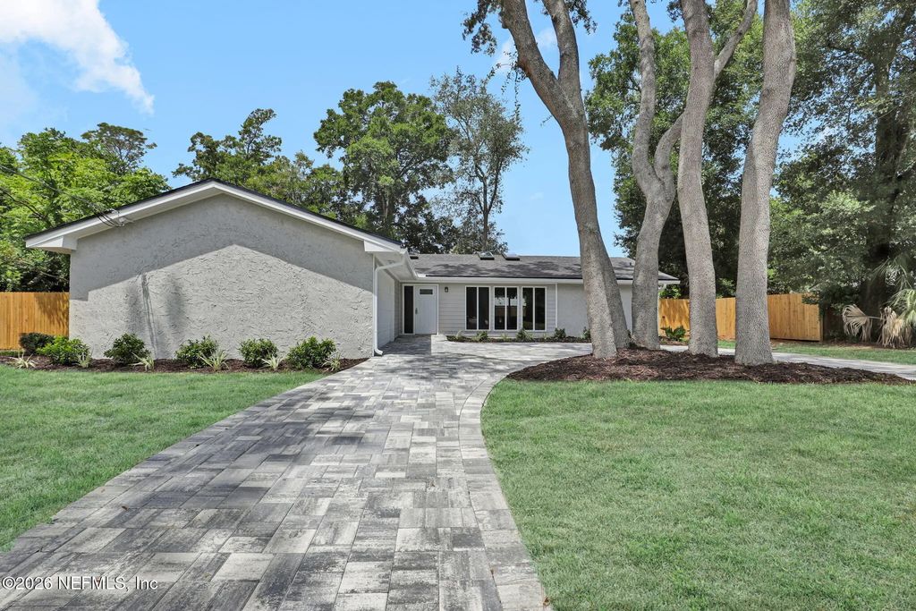 12522 Macaw Drive, Jacksonville