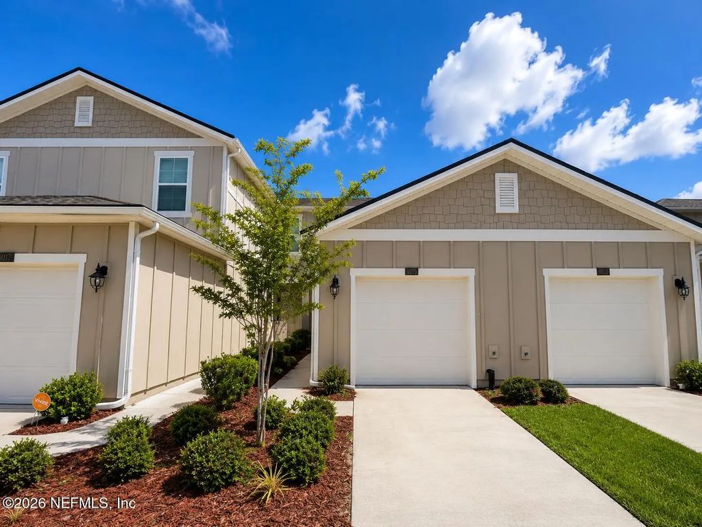 9015 Gifford Drive, Jacksonville