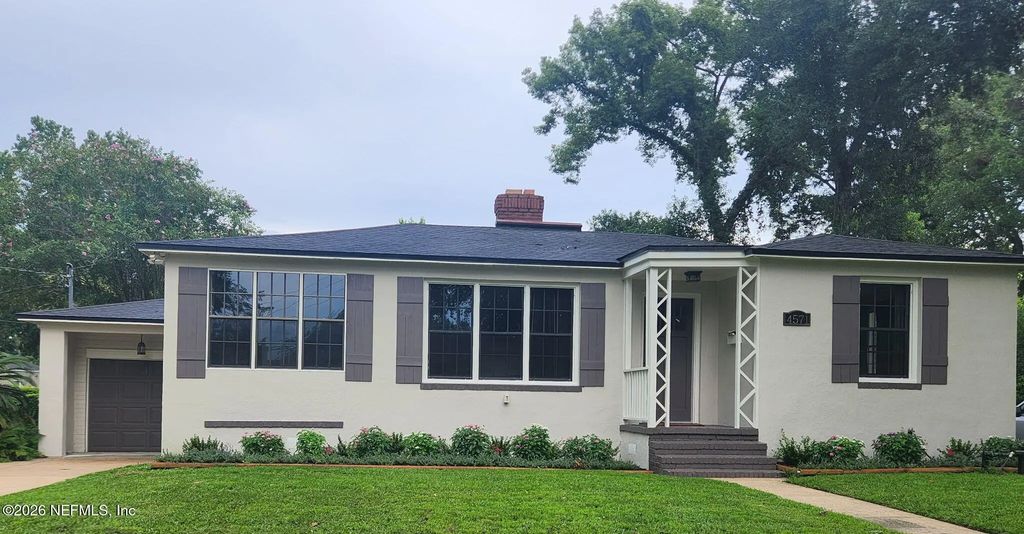 4571 Pinewood Avenue, Jacksonville