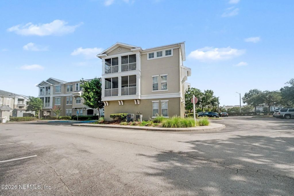 8290 Gate Parkway W 1410, Jacksonville