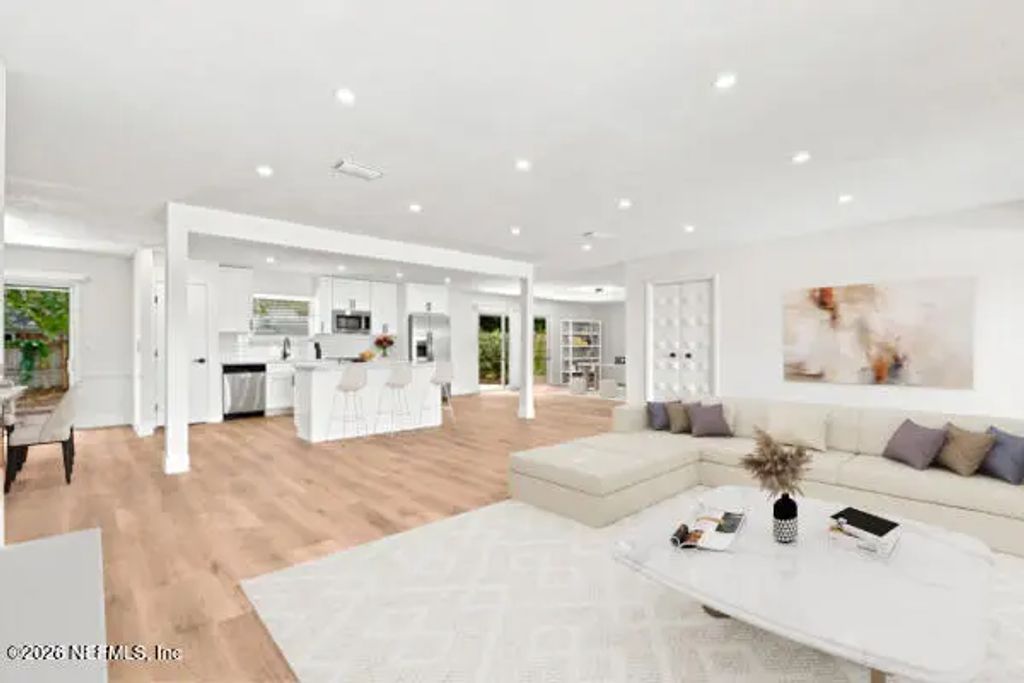 3858 Cherokee Villa Lane, Jacksonville