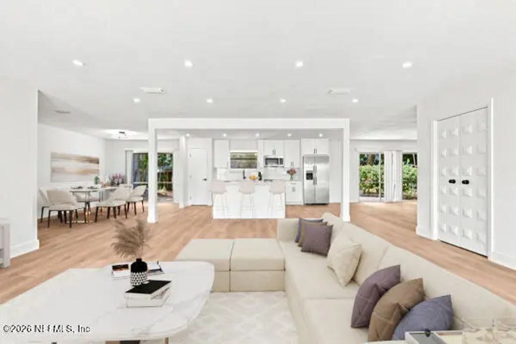 3858 Cherokee Villa Lane, Jacksonville