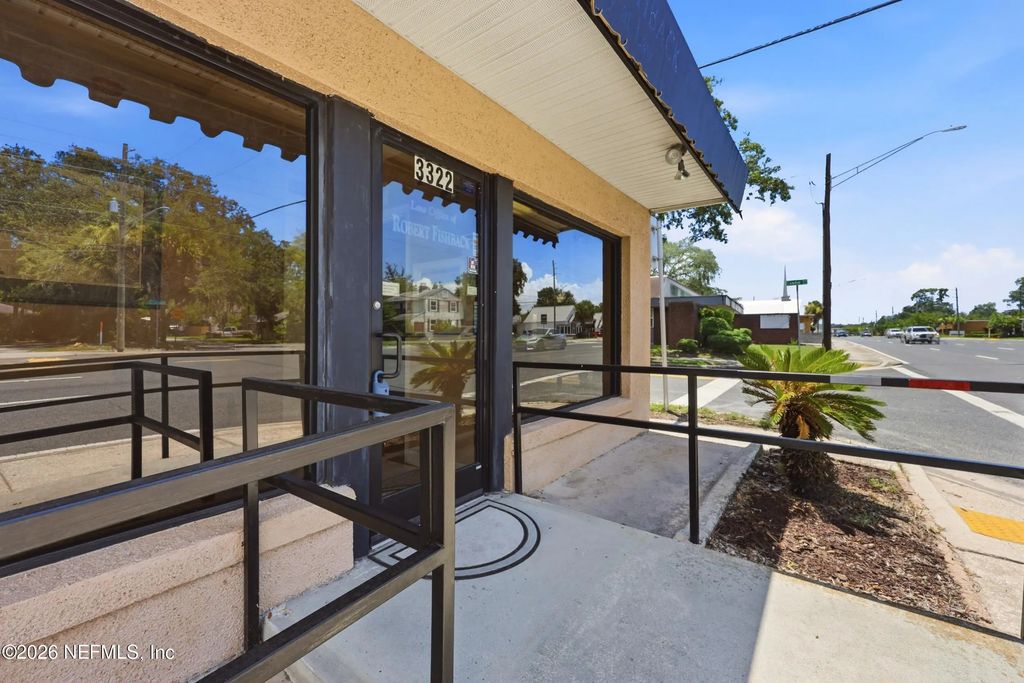 3322 Atlantic Boulevard, Jacksonville