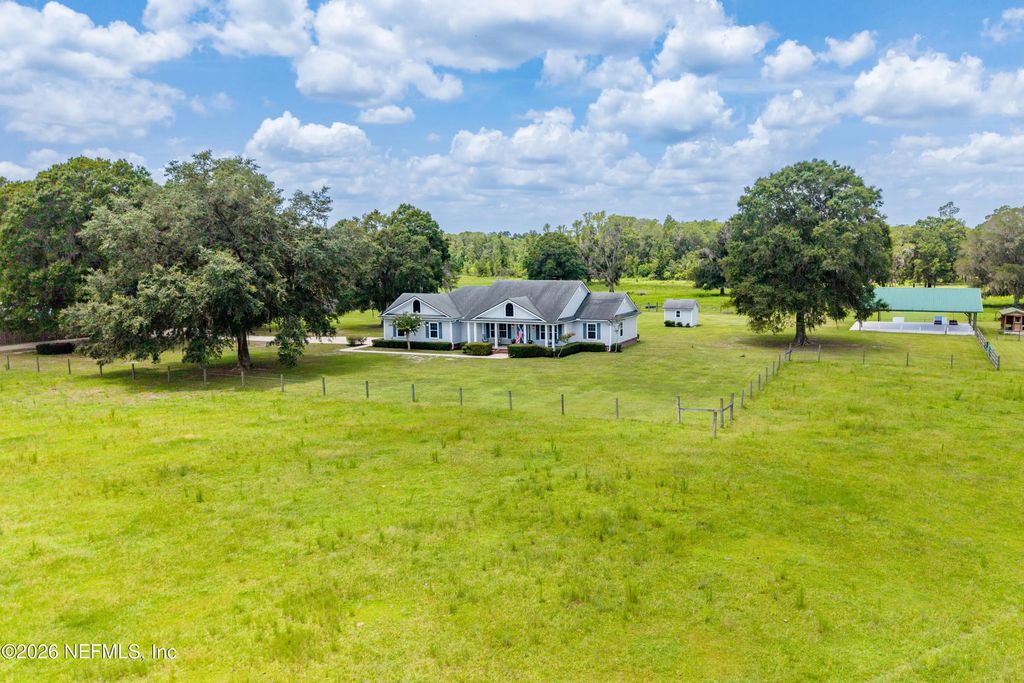 4311 Nw 217th Way, Lawtey