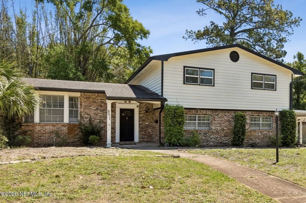3971 Kaden Drive E, Jacksonville