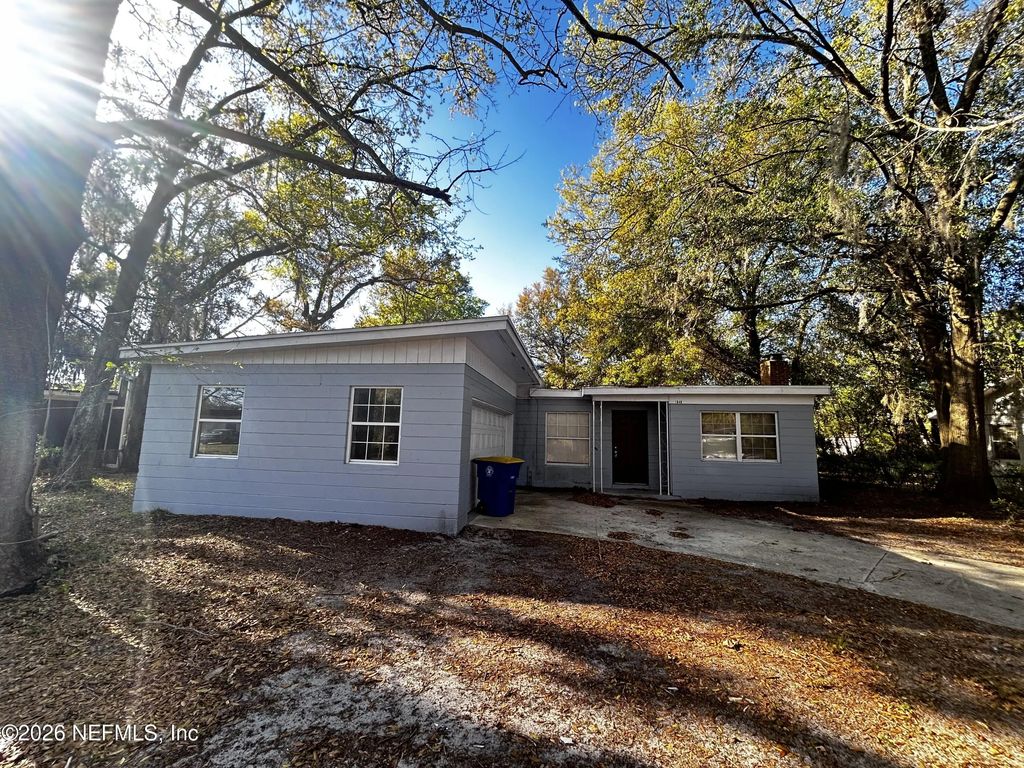1648 N Loyola Drive, Jacksonville