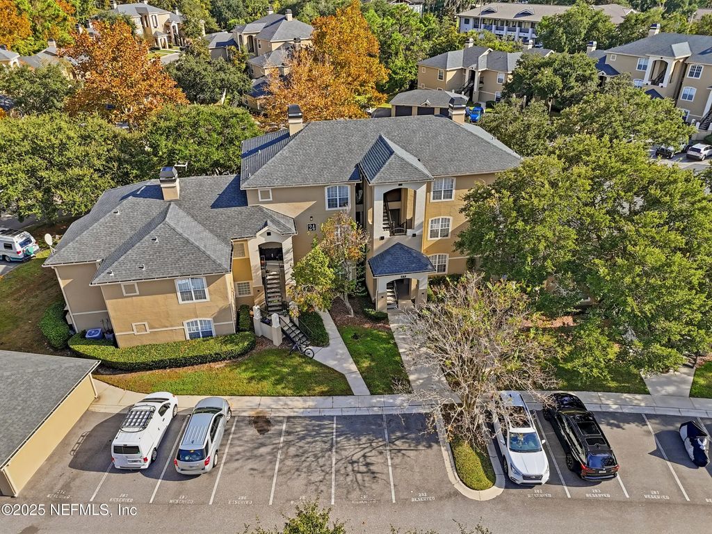 1655 The Greens Way 2415, Jacksonville Beach