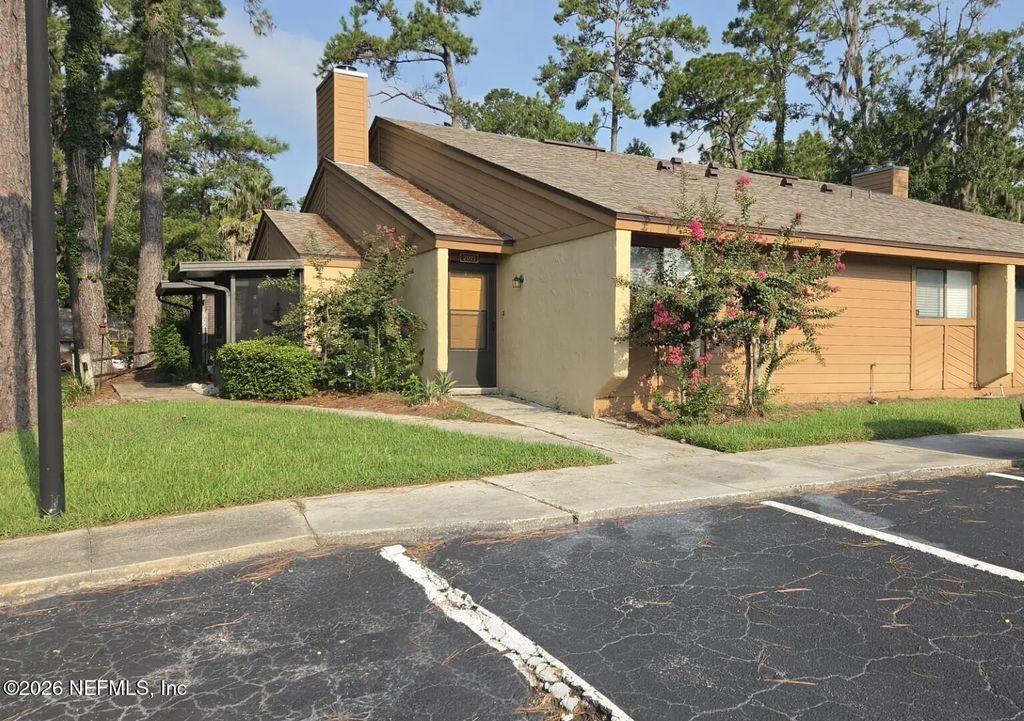 85 Debarry Ave Avenue 2071, Orange Park