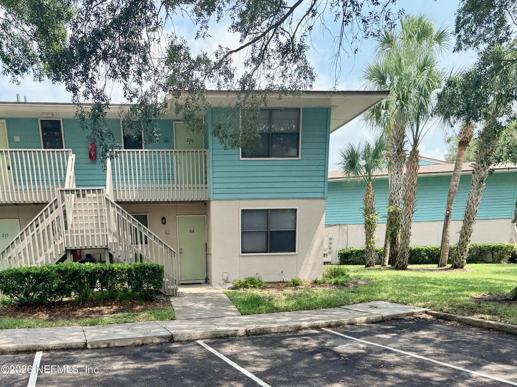 650 W Pope Road 220, St. Augustine