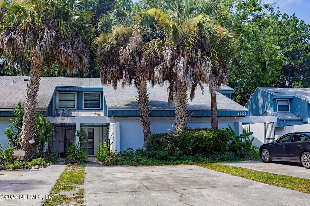 1261 Mayport Landing Circle, Jacksonville