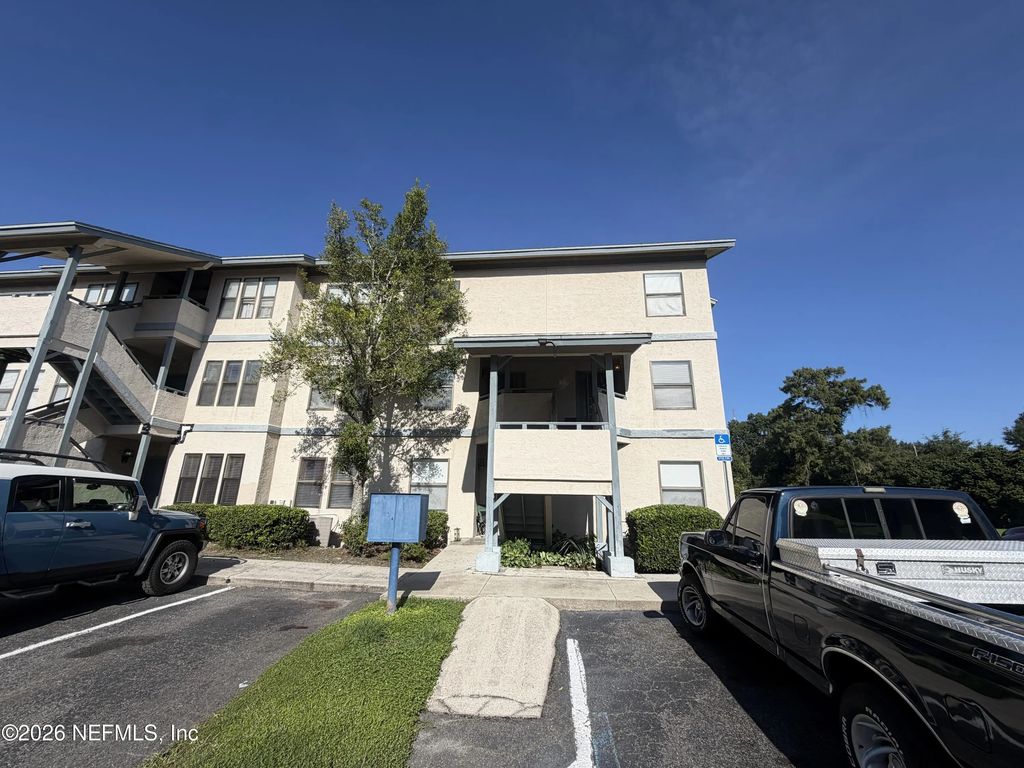 5615 San Juan Avenue 411, Jacksonville