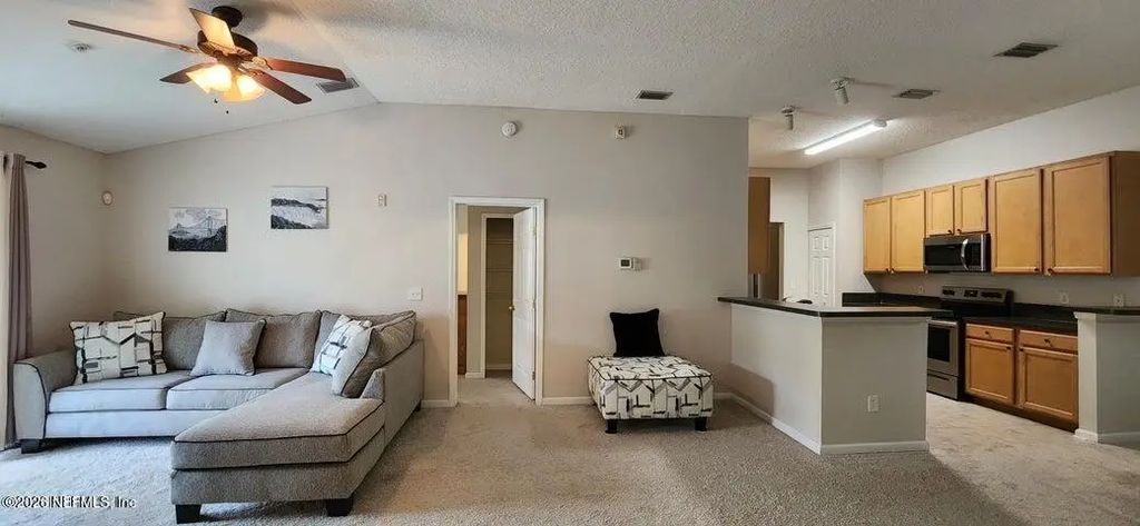 7036 Deer Lodge Circle 108, Jacksonville