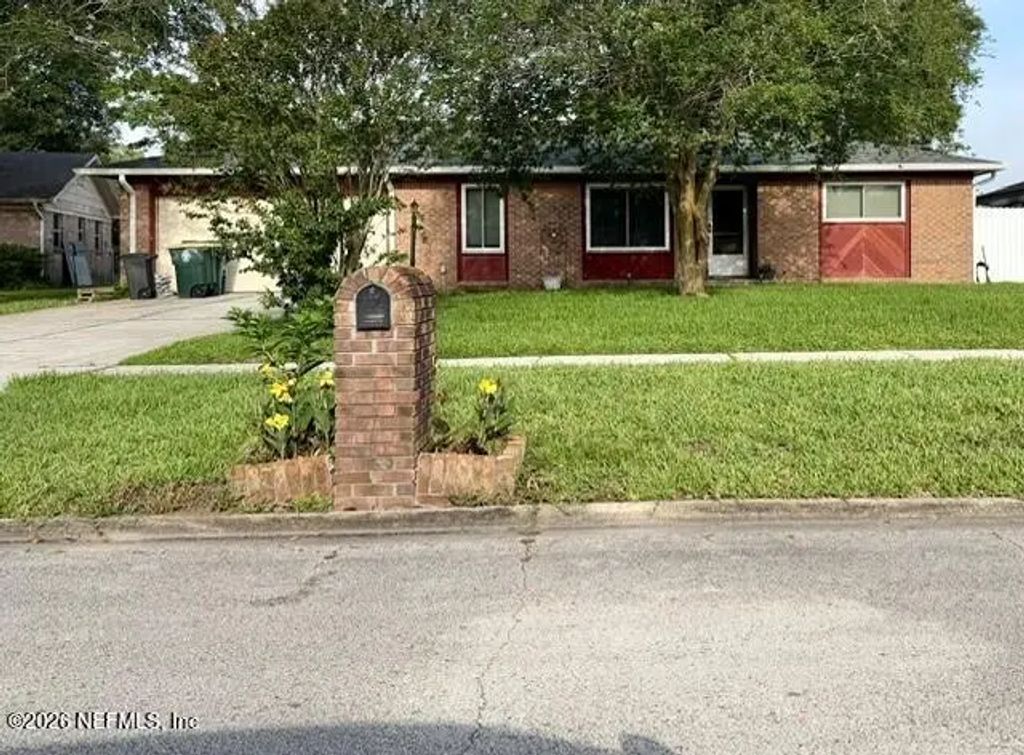 9164 Tottenham Court, Jacksonville
