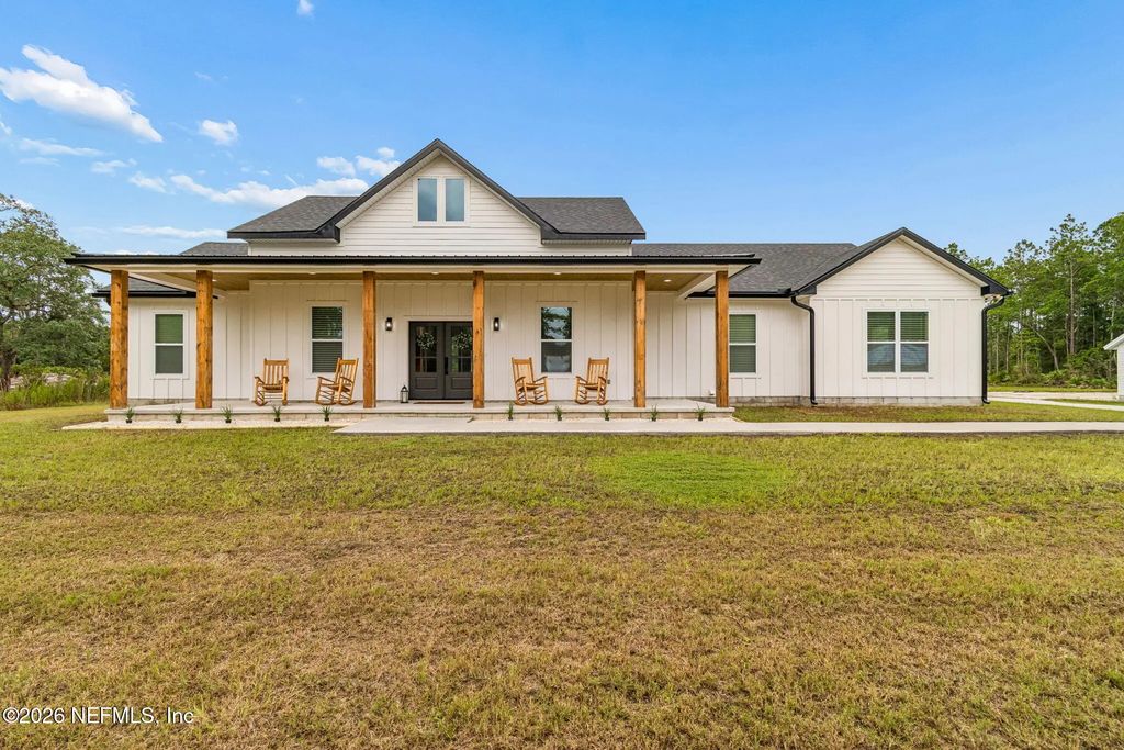 7948 Washington Avenue, Hastings