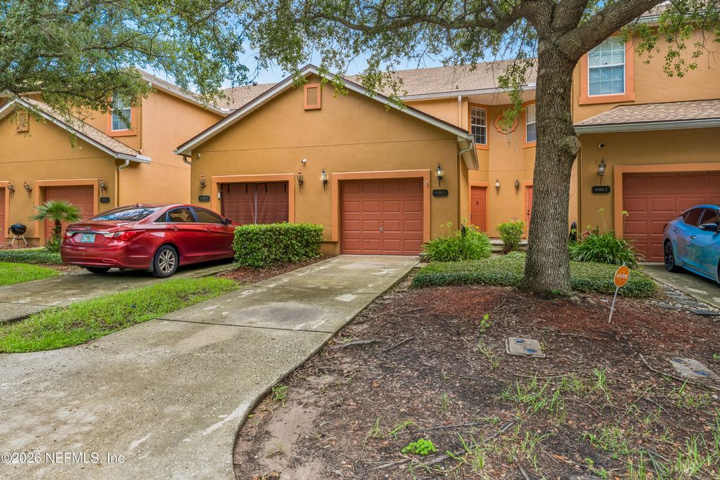6865 Misty View Drive, Jacksonville