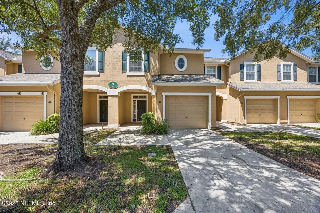 5260 Collins Road 704, Jacksonville