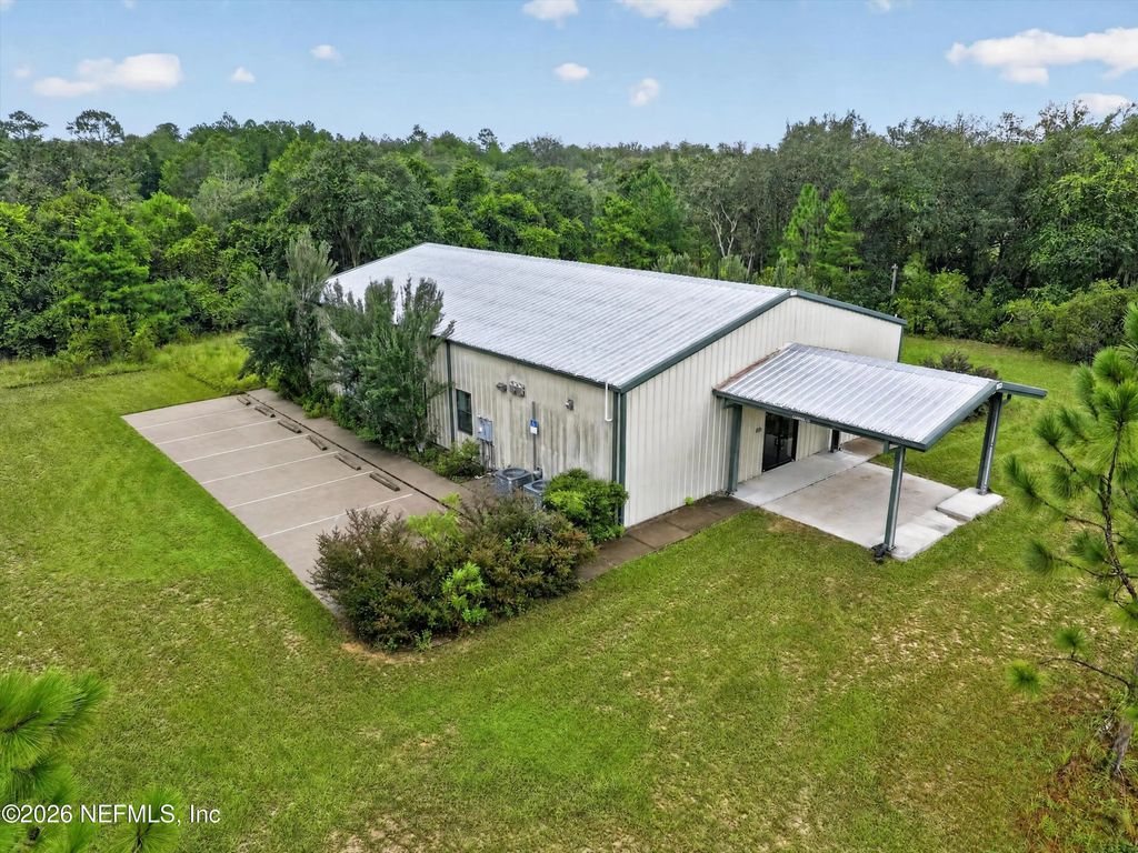 1038 County Rd 315, Melrose