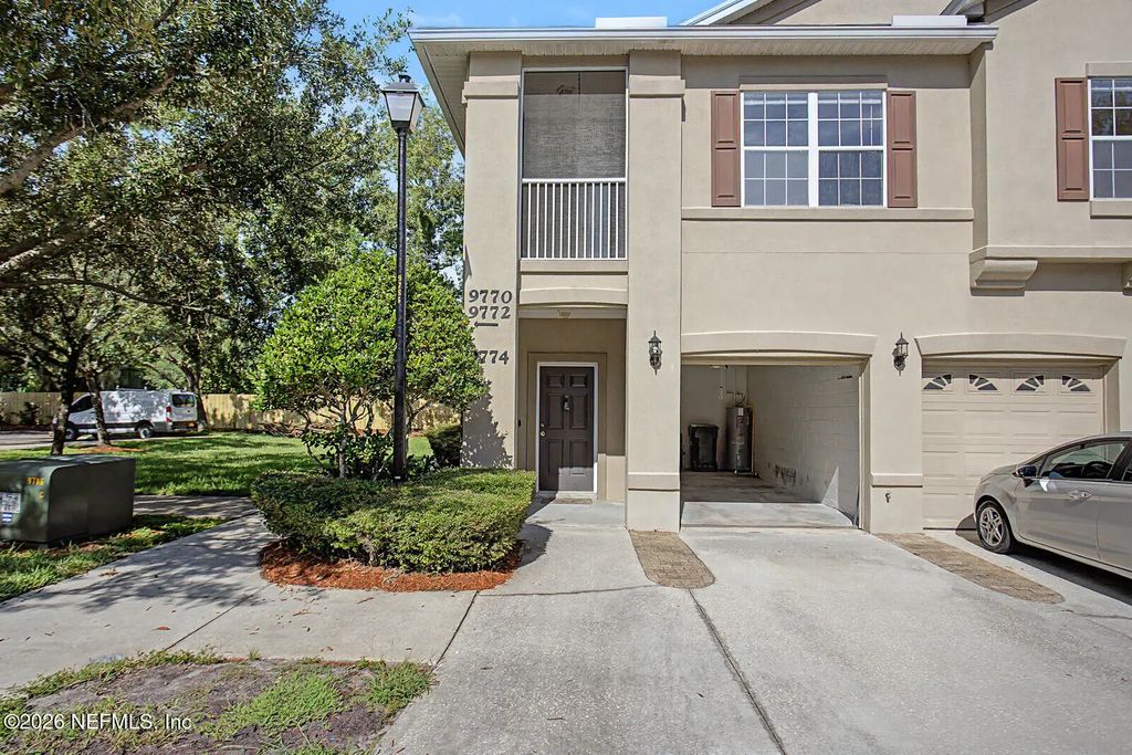 9774 Summer Grove Way 102, Jacksonville
