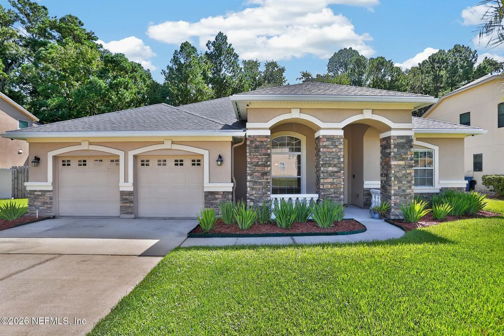796 Reflection Cove Road E, Jacksonville