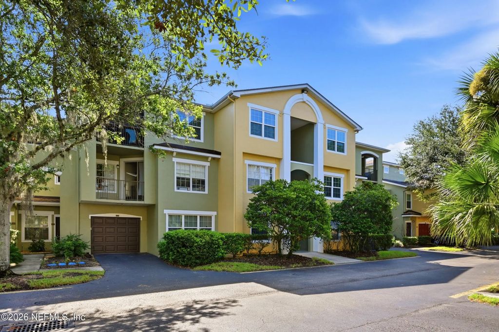 2005 Mariposa Vista Lane 3-207, St. Augustine