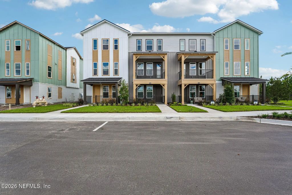 12146 Ashview Lane 15-0087, Jacksonville