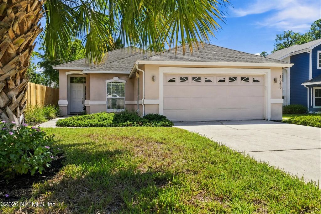 1668 Linkside Court N, Atlantic Beach