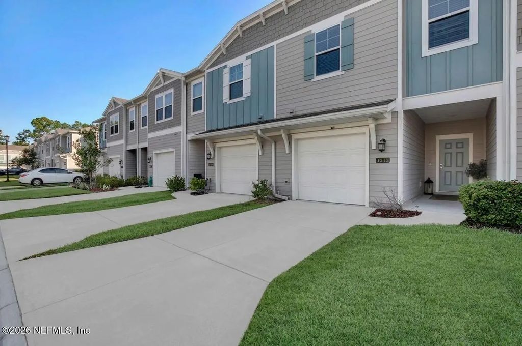1311 Salt Ridge Avenue, Jacksonville