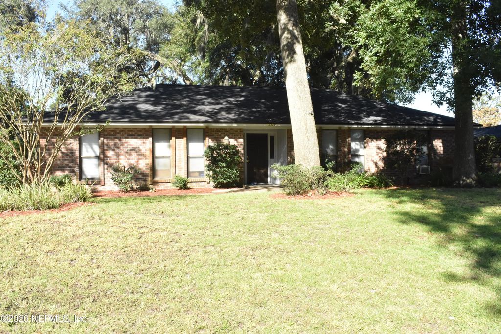 3928 S Hickory Grove Drive, Jacksonville