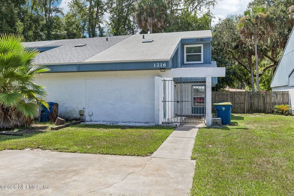 1216 Mayport Landing Drive, Jacksonville