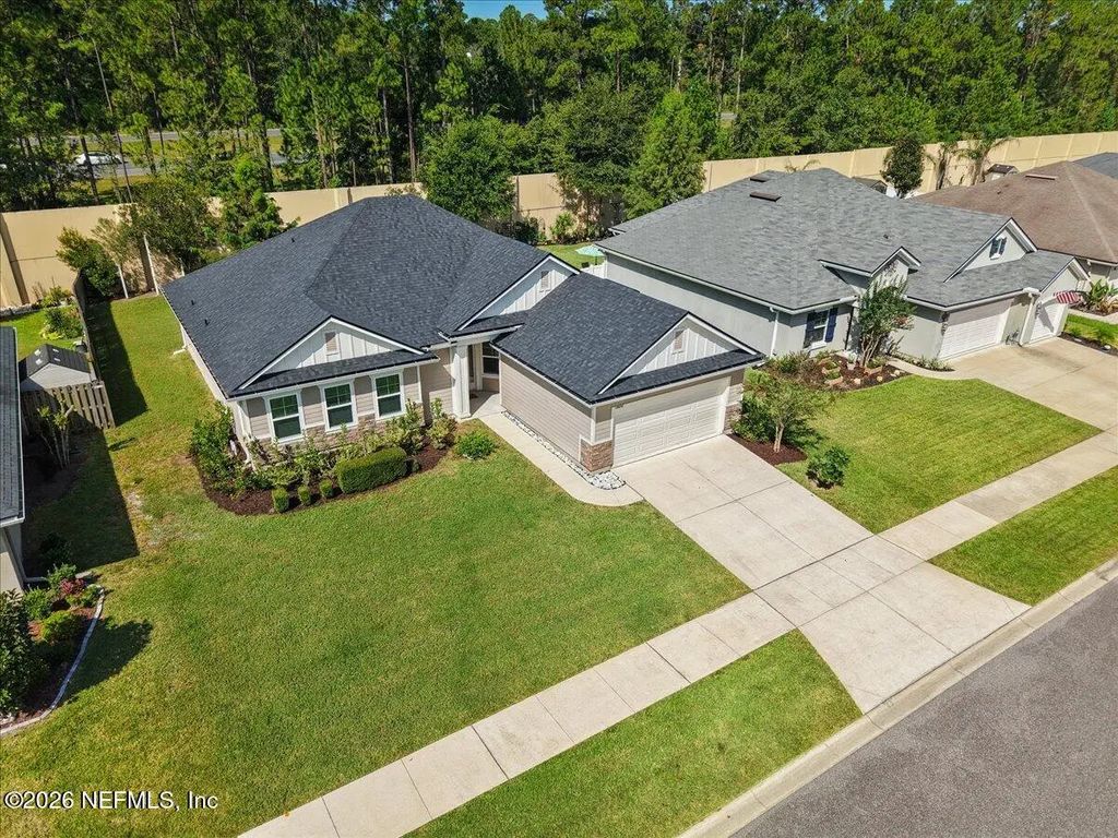 10858 Stanton Hills Drive E, Jacksonville