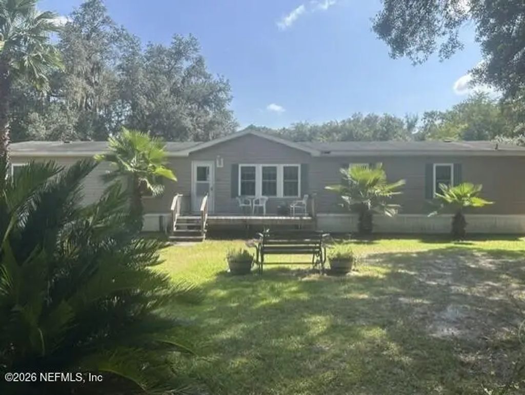 155 Homestead Road, Palatka
