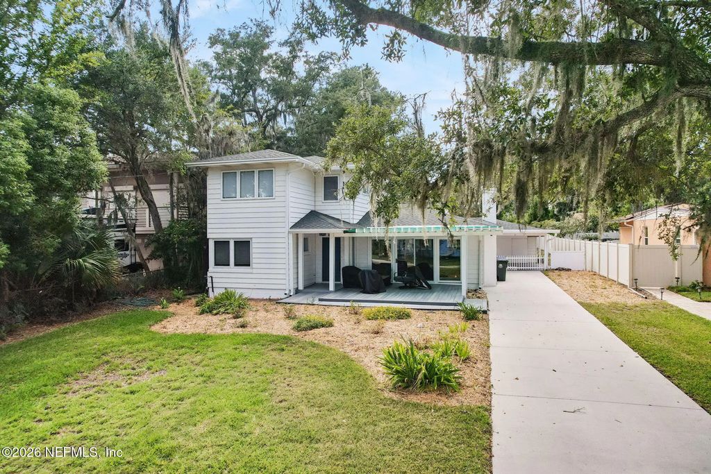 930 River Road, Orange Park