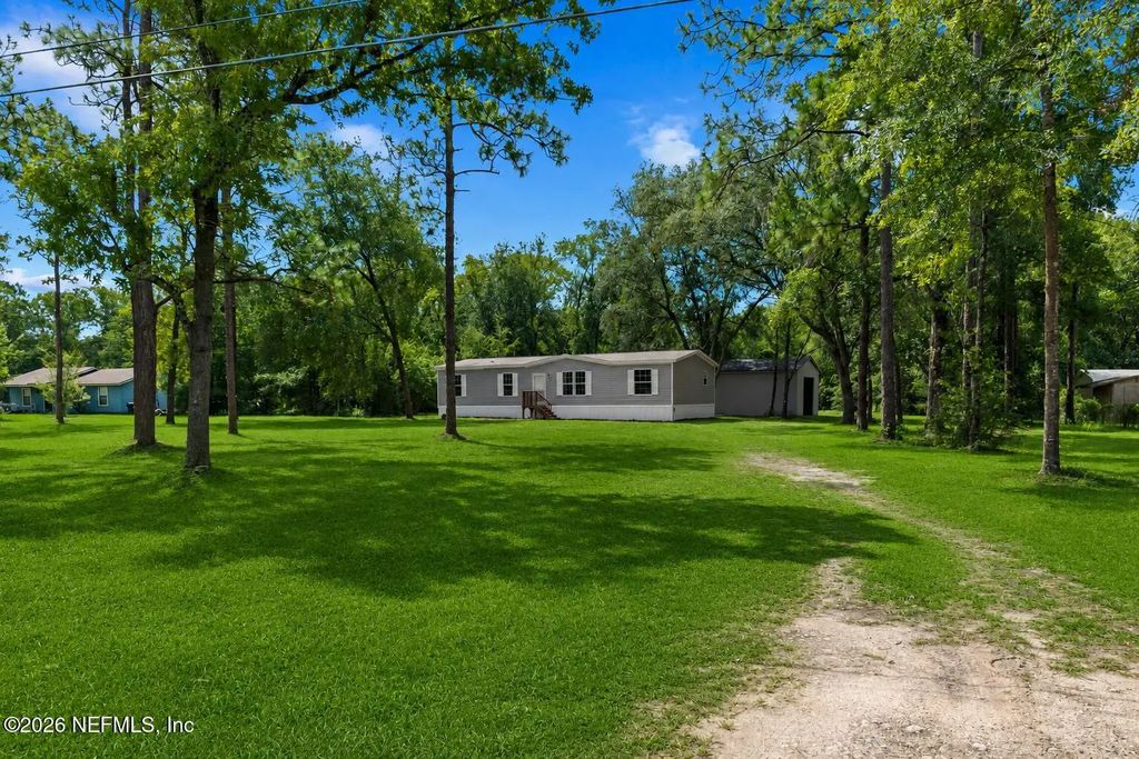 4835 Timothy Street, Middleburg